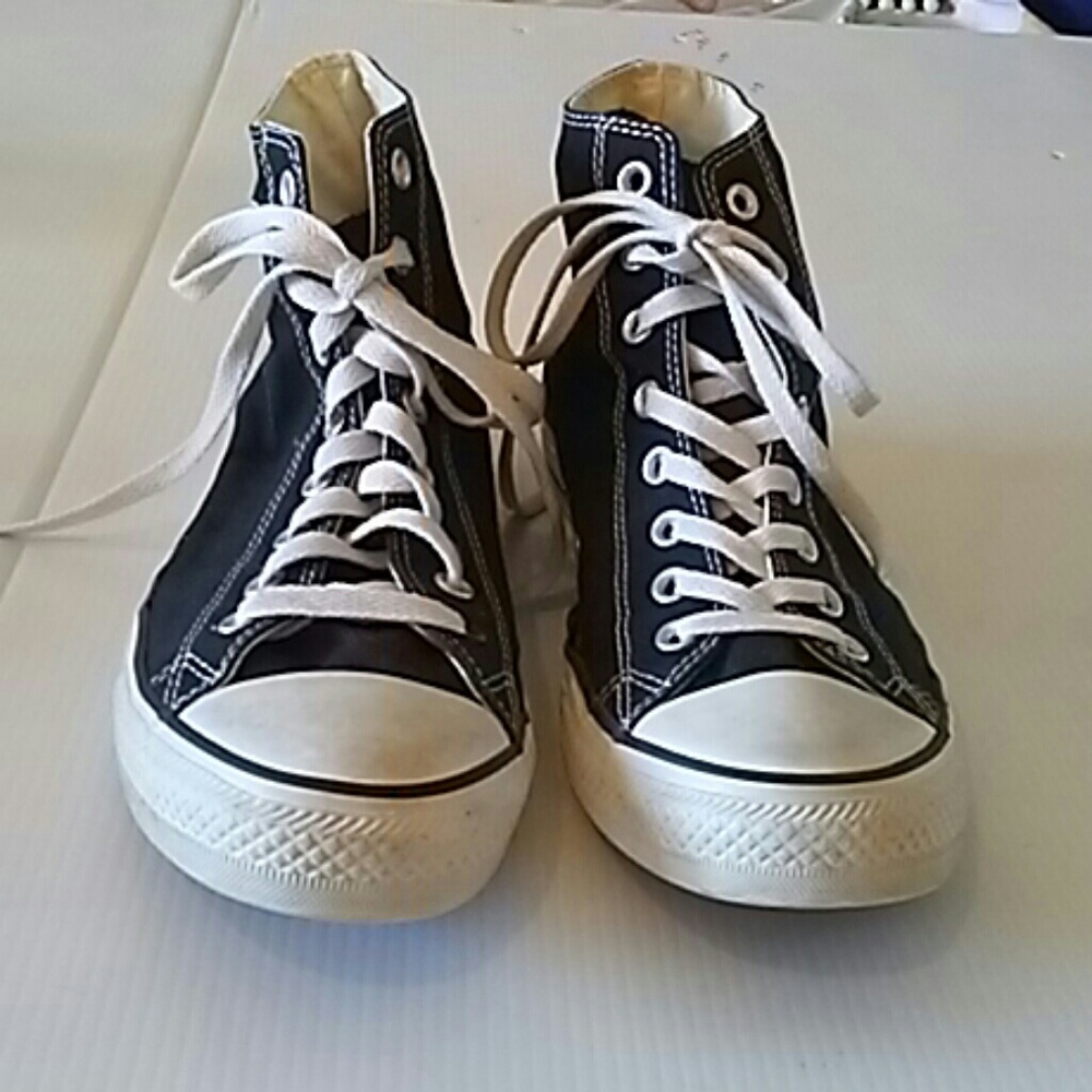 Converse High Tops Black Size 10 Men's